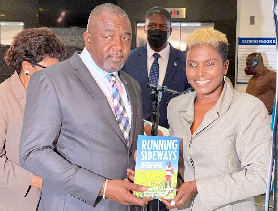 Former Olympian Pauline Davis presents books to Ministry of Education - Vimarsana News