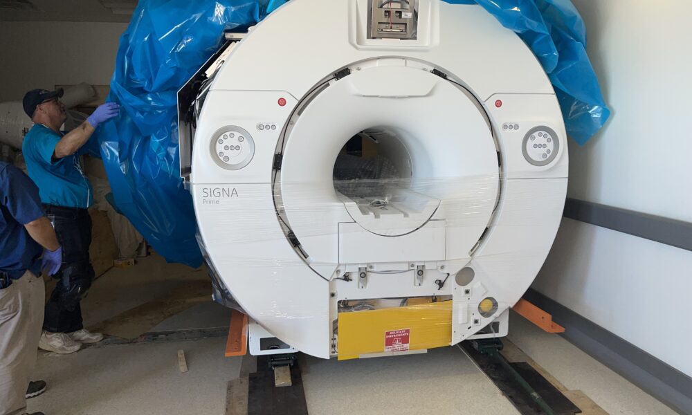 Turks ve Caicos Adaları en güçlü MRI güvenli – manyetik ortama ulaşır