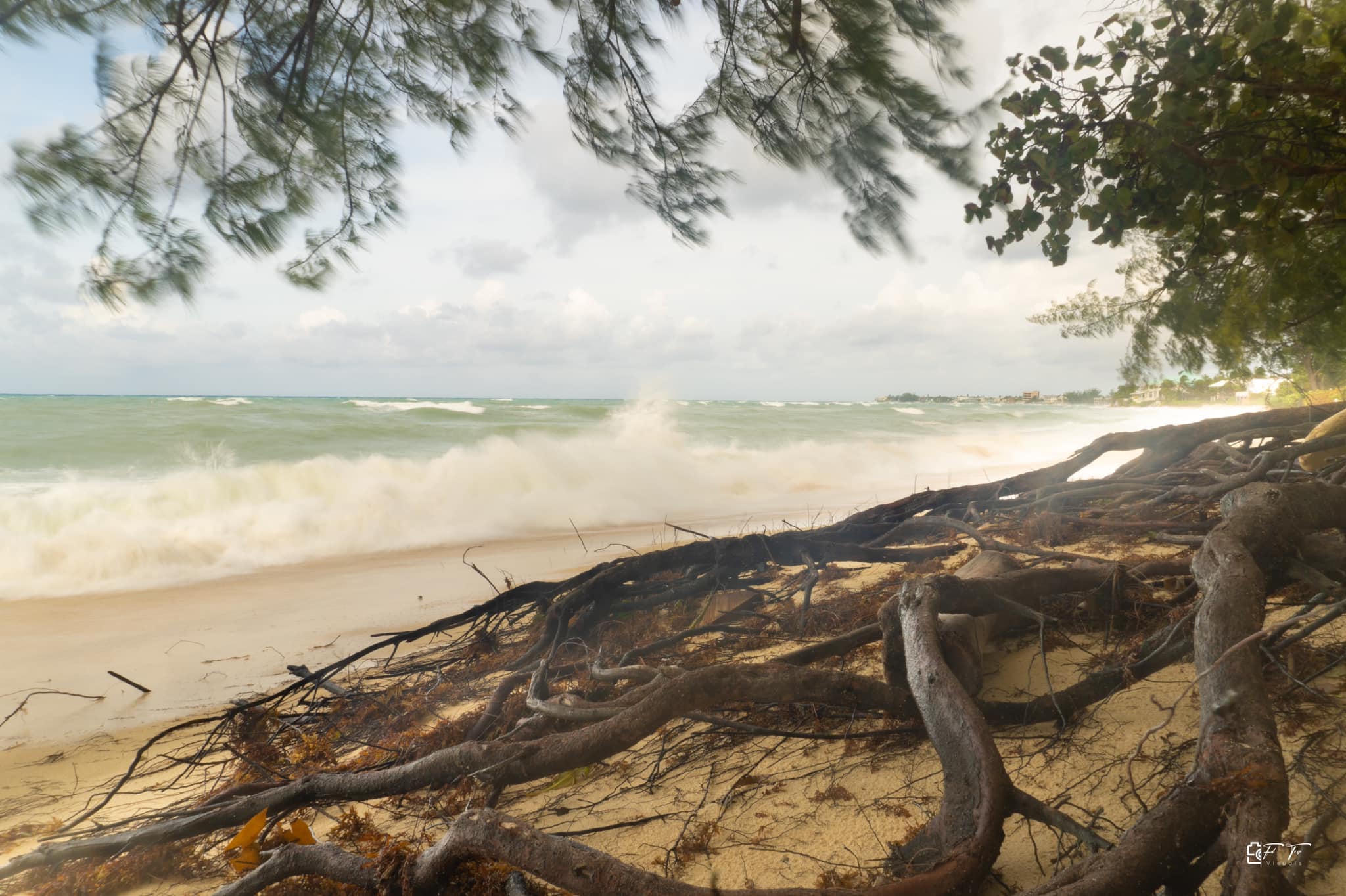Hurricane Ian impact on Cayman Islands - Vimarsana News