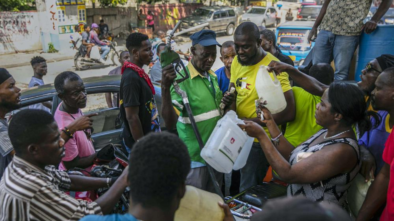 Gas stations reopen in Haiti; ends two-month closure - Vimarsana News