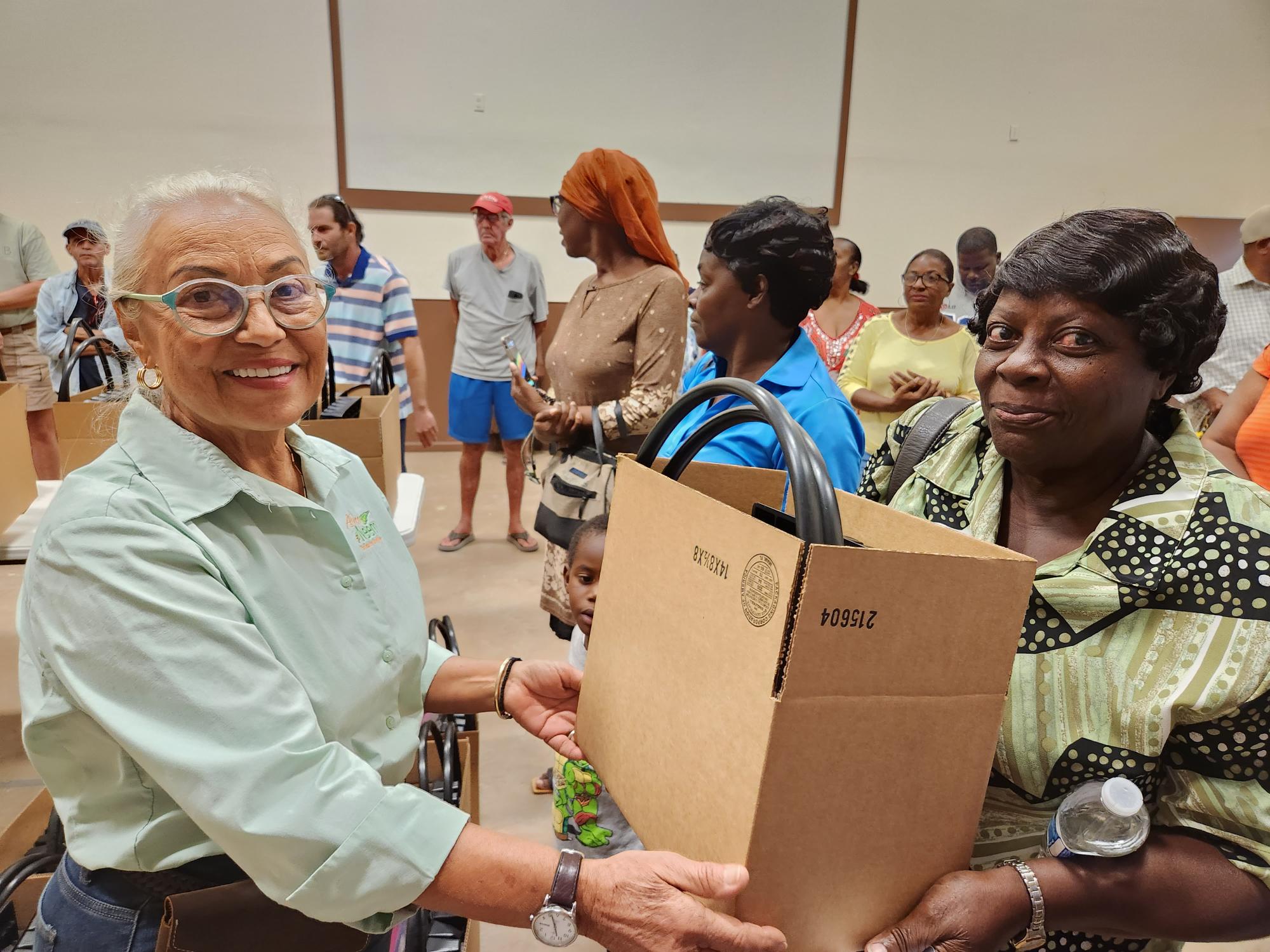 Dozens of eager farmers turn out for ADO, CCFG backyard farming kit distribution in Abaco - Vimarsana News