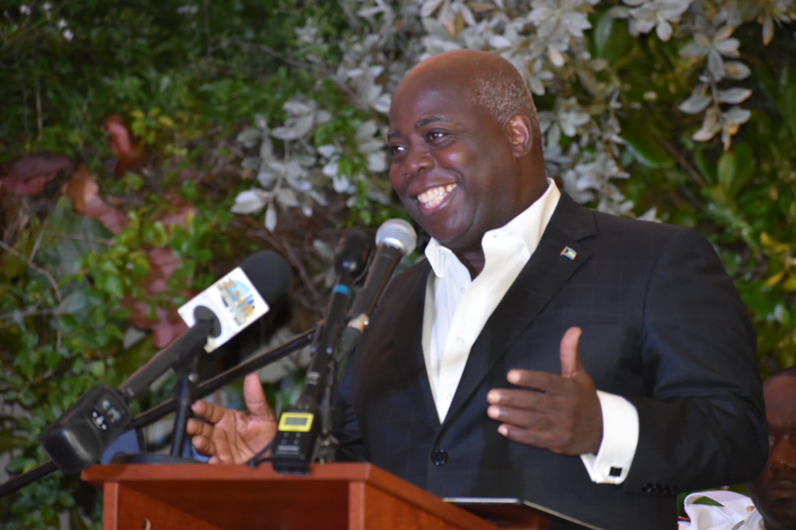 Phillip Davis supports the TCI immigration push - Vimarsana News