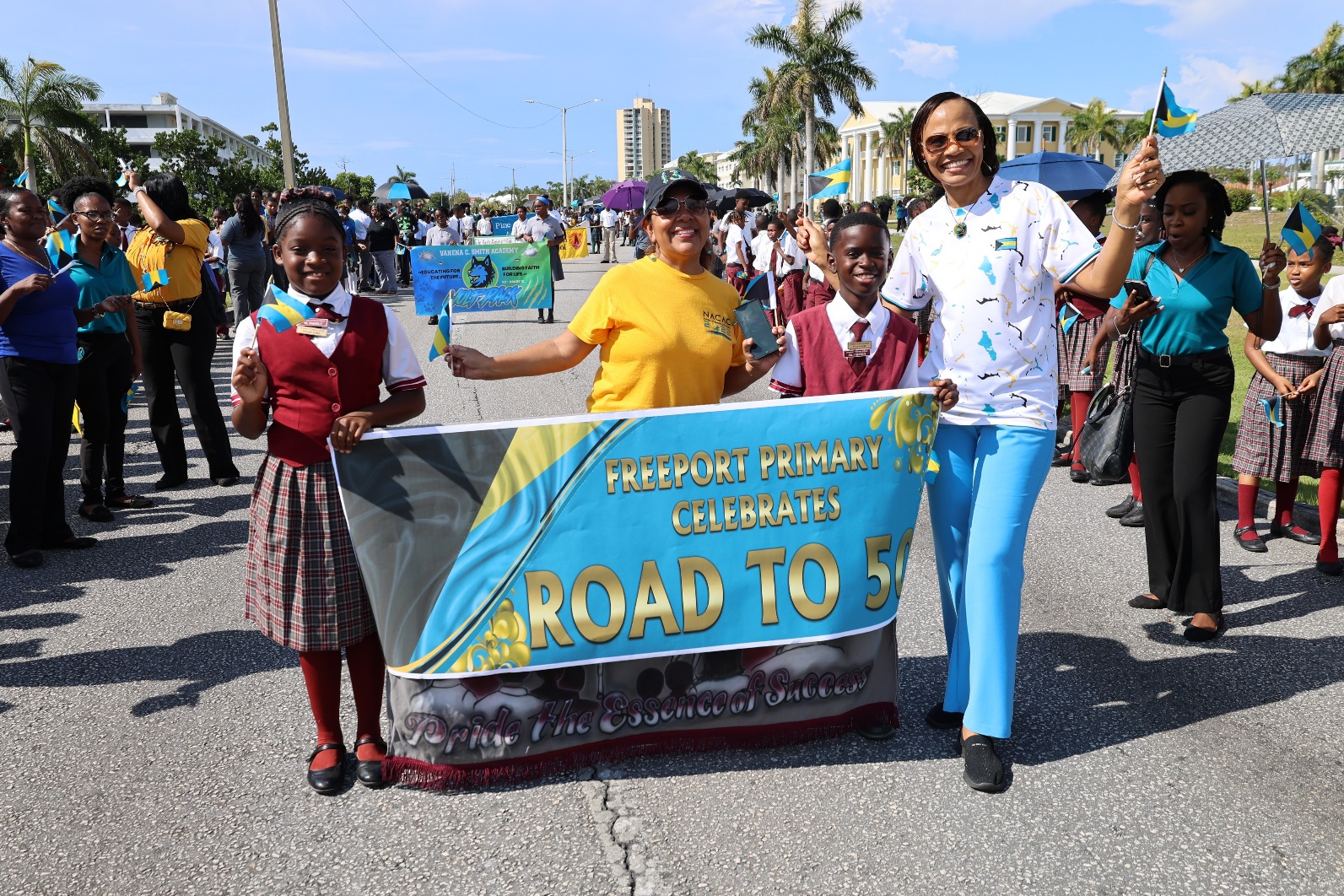 Grand Bahama students celebrate 50th anniversary of Independence with march and rally - Vimarsana News