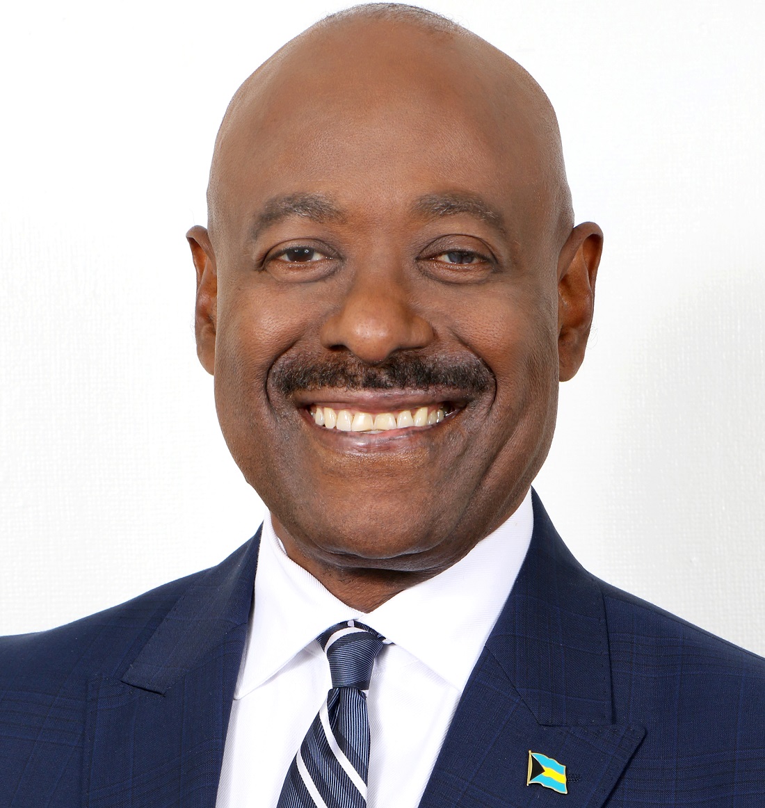 Beloved Bahamian Obie Wilchcombe dies; shocking, heartbreaking loss for The Bahamas - Vimarsana News